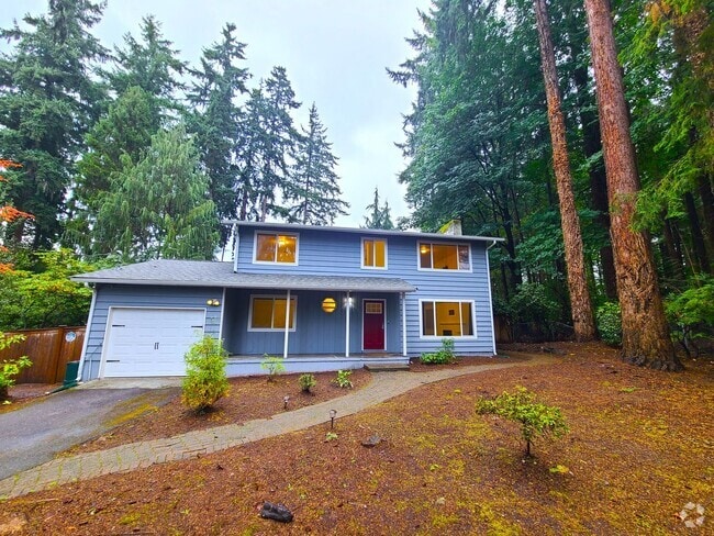 Building Photo - Stunning 4 Bed/2.5 Bath Home In Juanita!