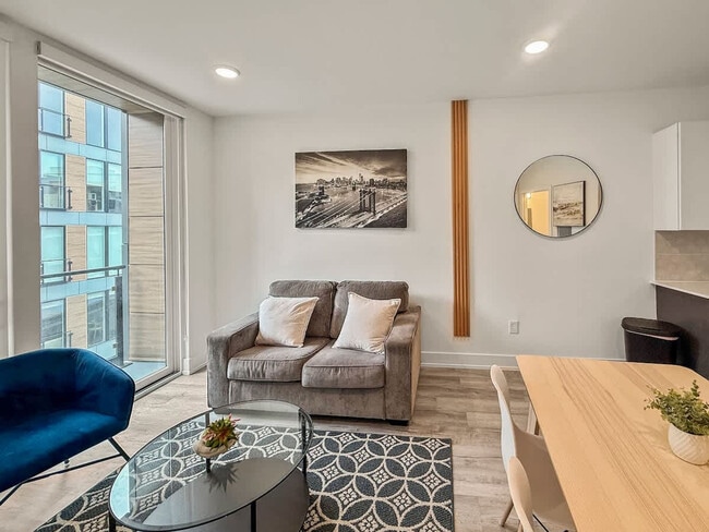 Photo - 1214 N American St Unit ID1075585P