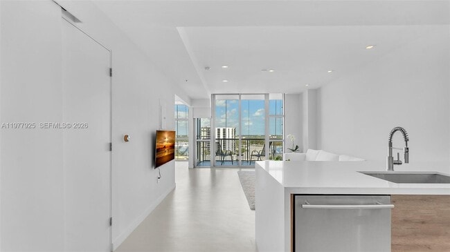 Photo - 3301 NE 1st Ave Unit H1711