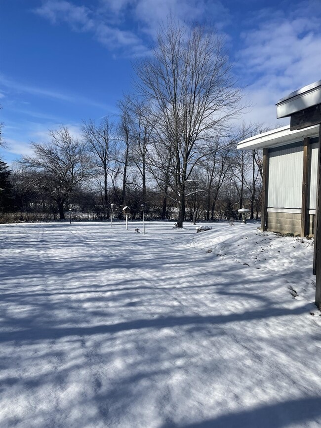 Photo - 3230 Genesee Rd