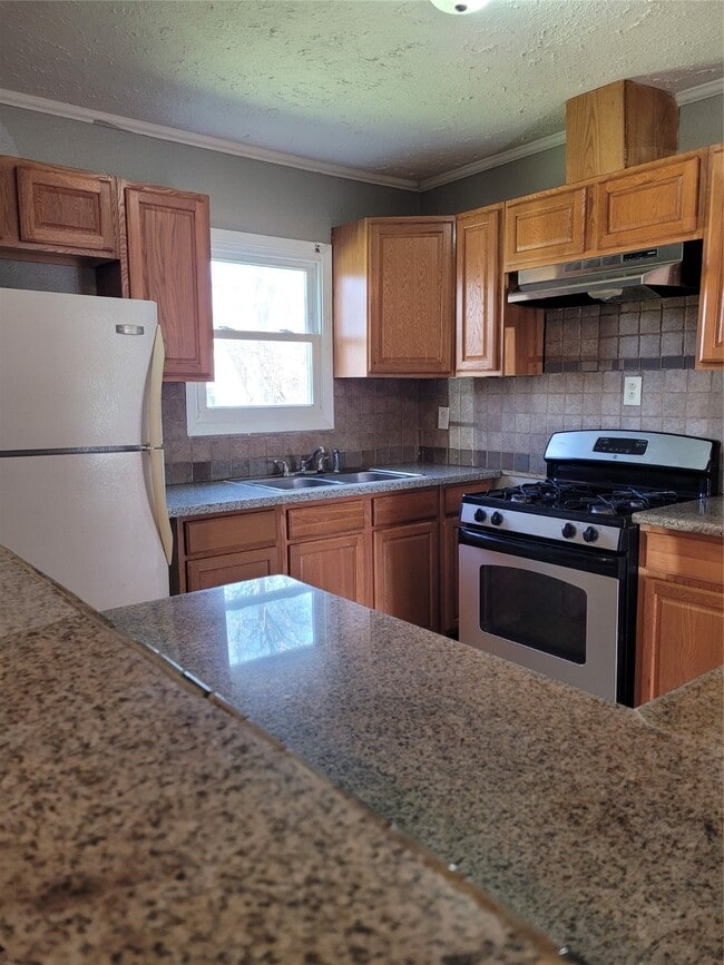 Photo - 500 Bluebonnet Dr