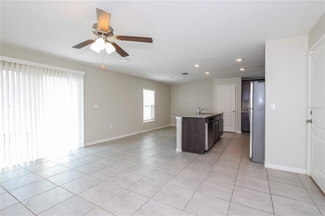 Photo - 216 Fig Ct