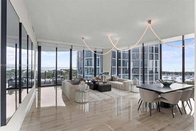 2821 S Bayshore Dr Unit 8A