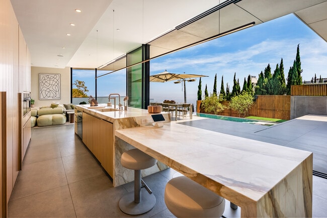 Photo - 1807 Blue Heights Dr