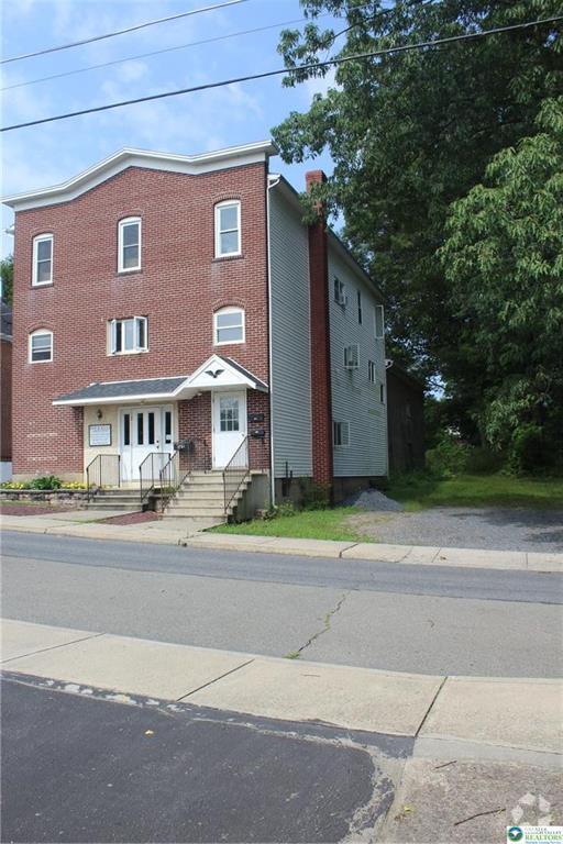 Building Photo - 116 Chestnut St Rental
