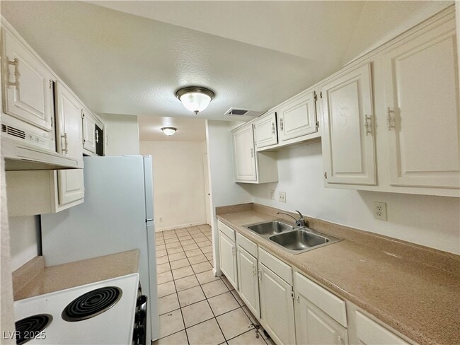Building Photo - 3616 Kolendo Ct Rental