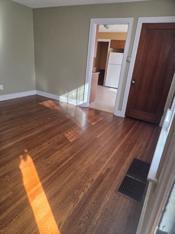 Photo - 922 N Coolidge Ave