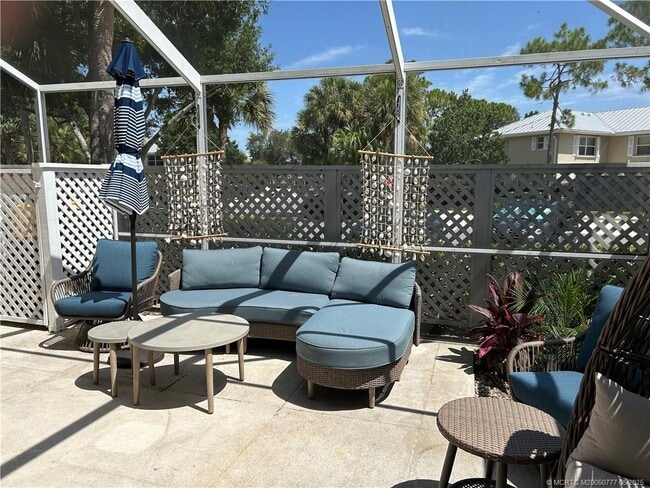 Photo - 2807 SW Lakemont Pl