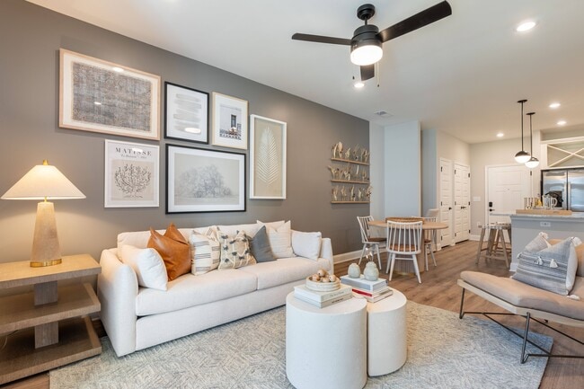 Photo - Hawthorne at Summerville