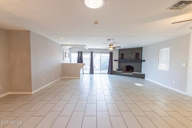 Photo - 730 E Solana Dr