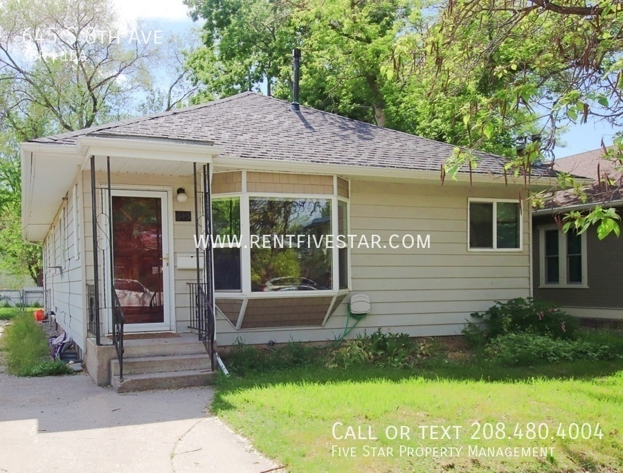 Photo - 645 S 8th Ave