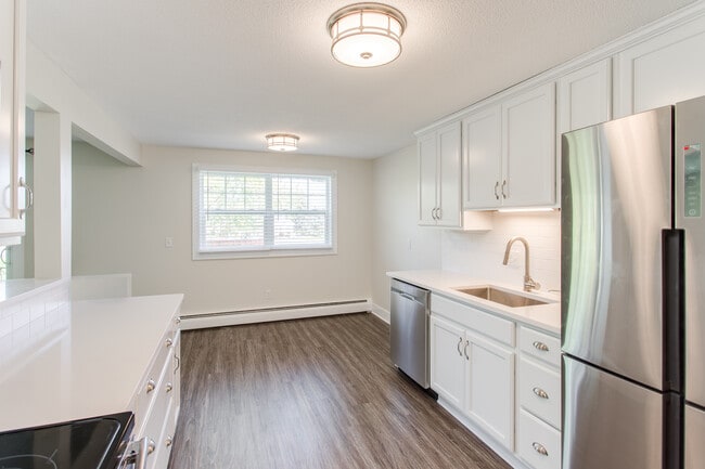 Photo - Pittsford Manor