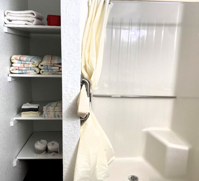 100 Robert Ave Unit 121