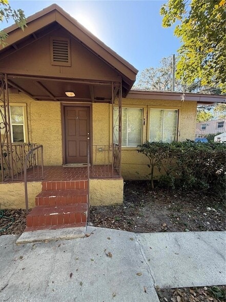 Building Photo - 2514 E Jefferson St Unit 2