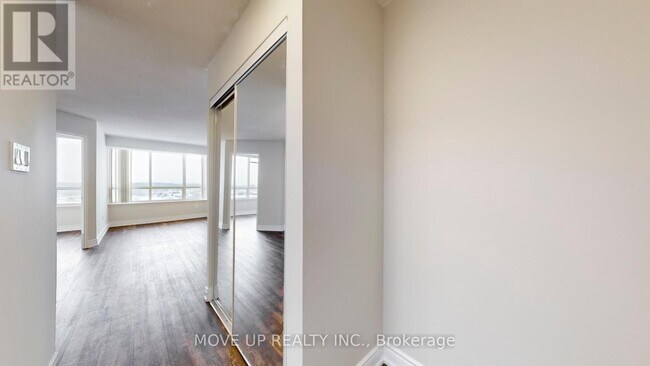 Photo - 5 Greystone Walk Dr Unité 1511