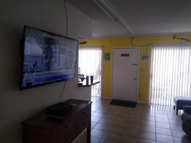 Photo - 335 Causeway N Unit E3