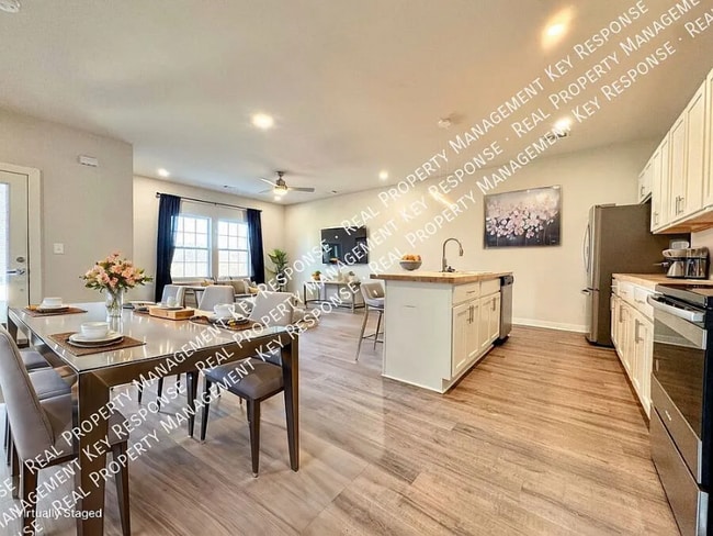 Photo - 3619 Hydes Ferry Rd