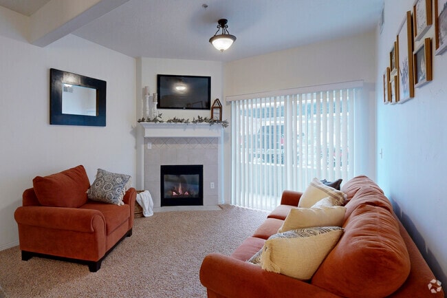 2BR, 2BA - 920SF - Living Room