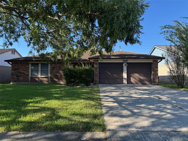 Photo - 333 Forest Hills Dr