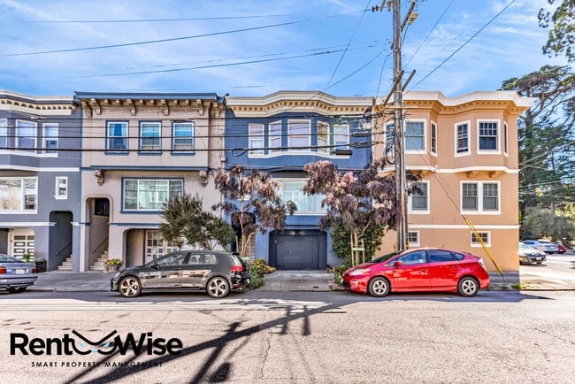 Building Photo - 790-792-792 9th Ave Unit 792 9th Ave Rental