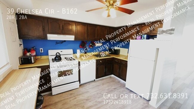 Photo - 39 Chelsea Cir