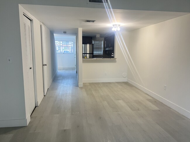 Photo - 2551 NW 26th St