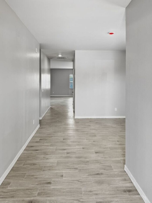 Photo - Home in Litchfield Park at Canyon Views! 5bd 4.5ba