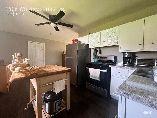 Photo - 1406 Williamsburg Dr