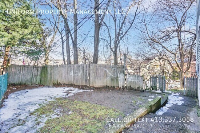 Photo - 26 Wigwam Pl Unit 3