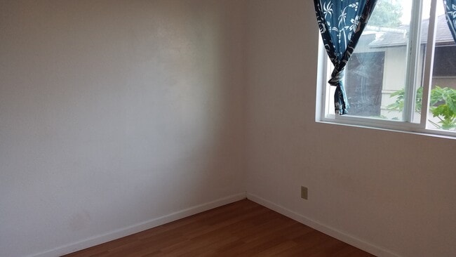 Photo - 1387 Frank St