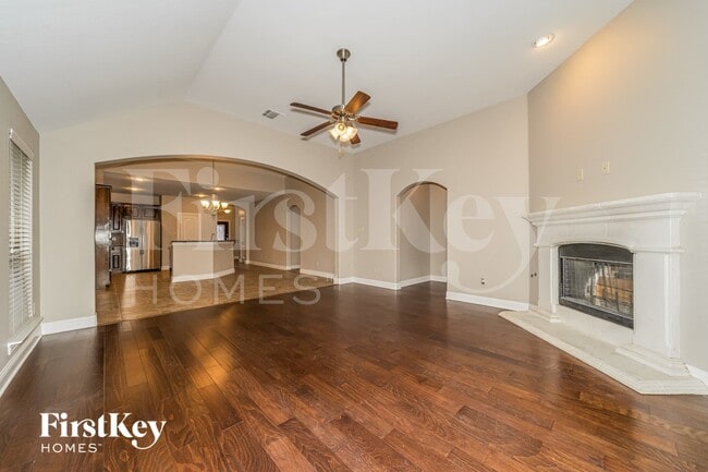 Photo - 151 Charleston Ln