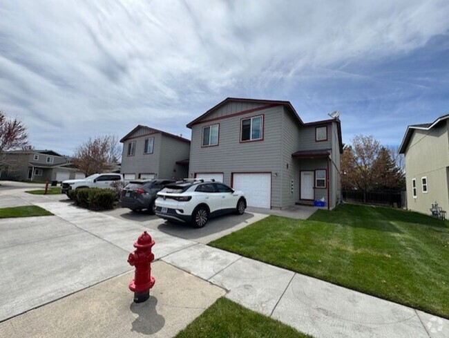 Building Photo - sa61325 Unit 4 Rental