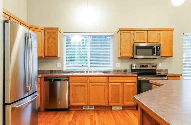 Photo - 13002 73rd Ave E