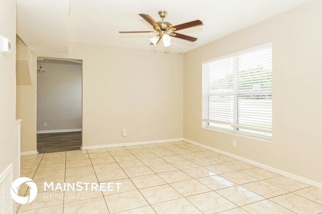 Photo - 2225 W Dana Dr