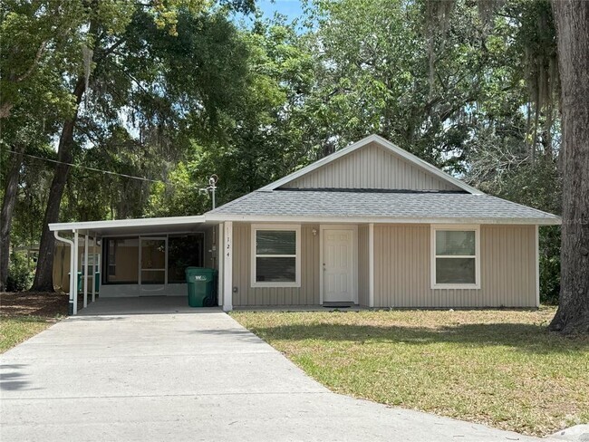 Building Photo - 124 Cherry Ave Rental