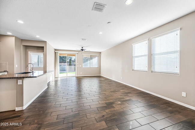 Photo - 2373 Farrier Way