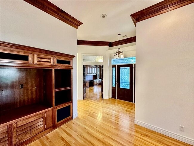 Photo - Prime Location 4 Bedroom 3 1/2 bath 2 garages!
