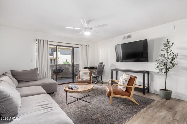 Photo - 6480 N 82nd St