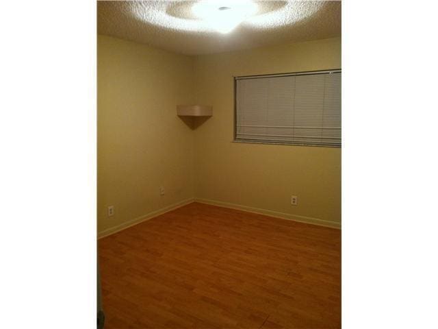 Photo - 3029 Riverside Dr Unit 215