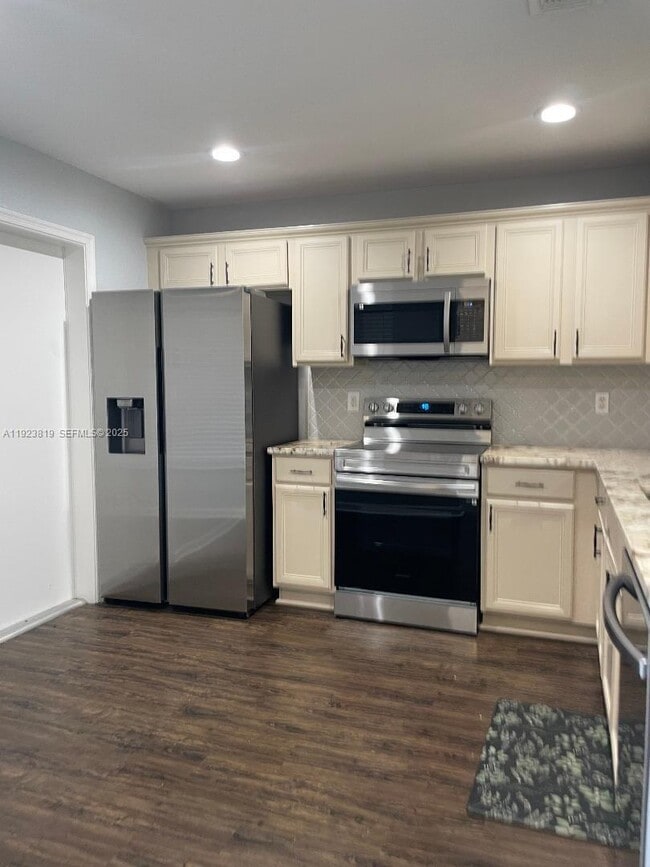 Photo - 6132 Southard St