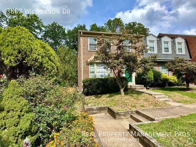 Building Photo - Gorgeous End Unit in Fairfax City! Rental