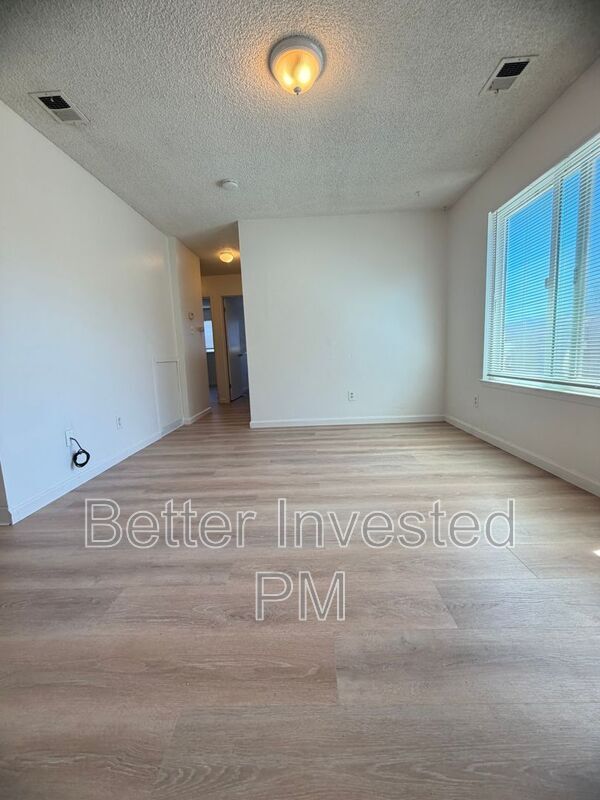304 Cooper Ln Unit G