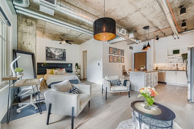 Building Photo - Exquisite Peloton Studio w/ Large Balcony - All the Amenities