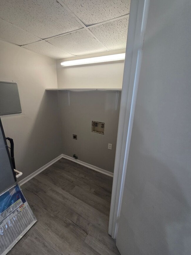 Photo - Beautifully Updated 2-Bedroom Townhome with Washer/Dryer Hookups! Unidad 1837-C