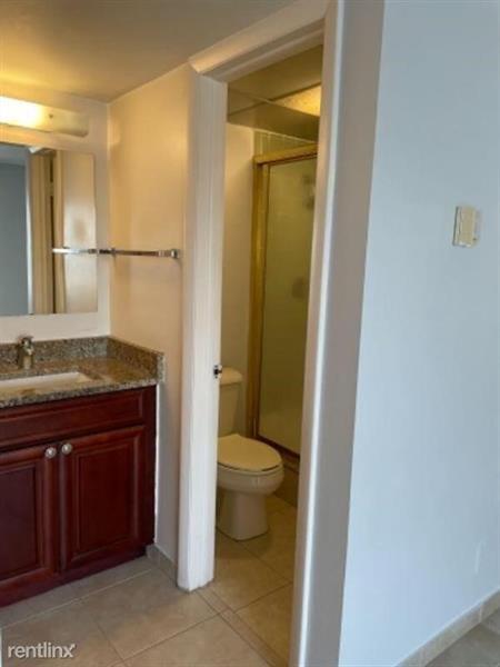 Photo - 620 NW 13th St Unit 11