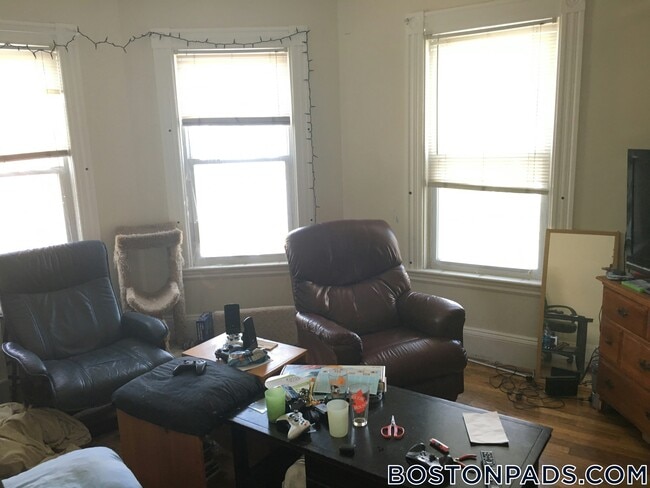 Photo - 256 Summer St Unit 2