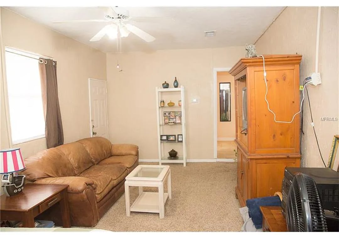 Photo - 137 Grace St