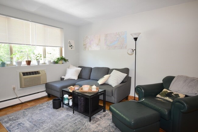 Photo - 33 Cogswell Ave Unit 8