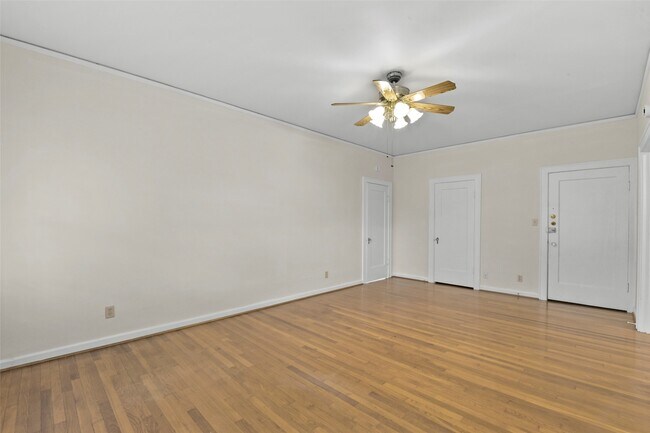 Photo - 436 Westmoreland St Unit 6