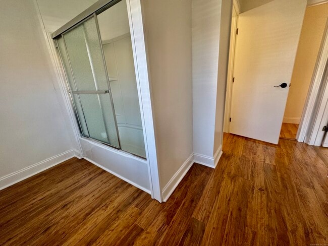 Photo - 26 Elm St